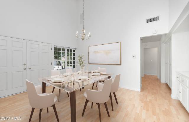32118 Beachlake Lane Gallery 2