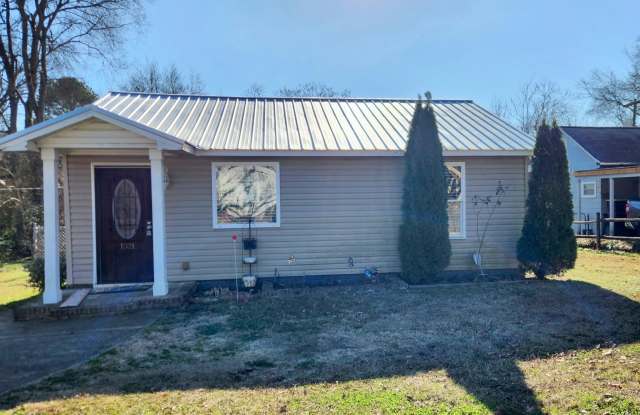 1321 Woodward Road photos photos