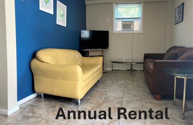 32 Blaine Ave photos photos