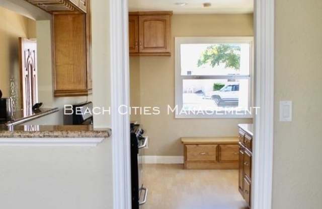 10737 Cecilia St. Gallery 4