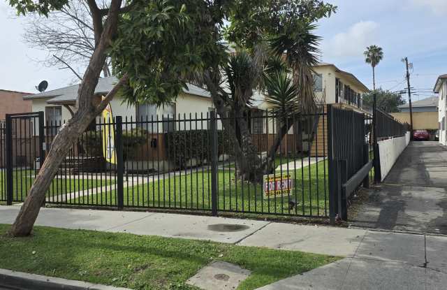 6129 S Victoria Ave photos photos