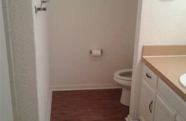 623 Overlook Court Gallery 4