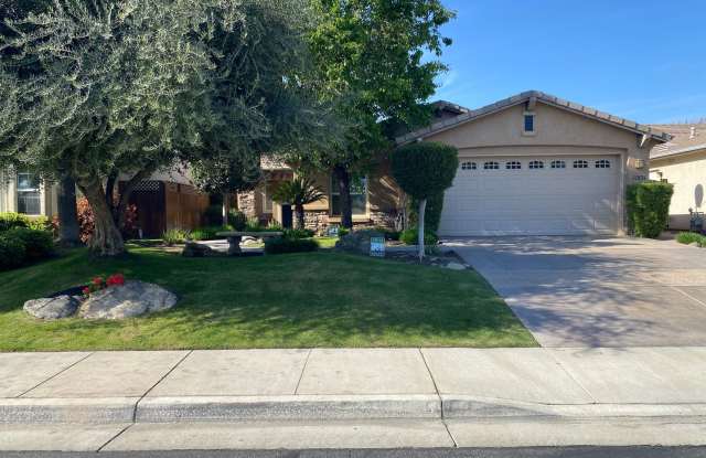 Gated Community of Grand Island in Seven Oaks 2 BD 2 BA Gorgeous House photos photos