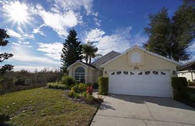 3 Bedroom 2 Bathroom in Clermont photos photos