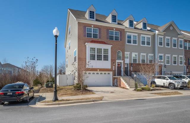 2762 LADY SLIPPER Road photos photos