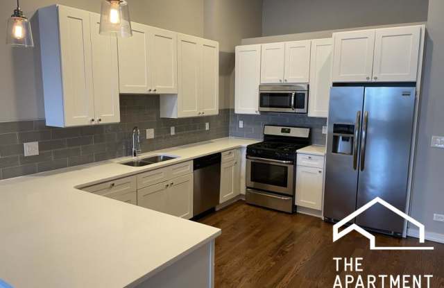 7058 North Clark St. photos photos