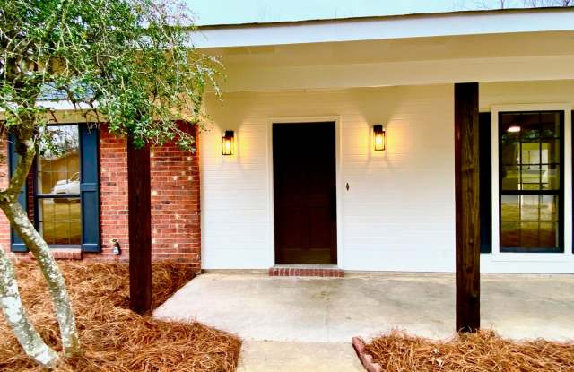 Update 3 Bedroom 2 Bath Gallery 3