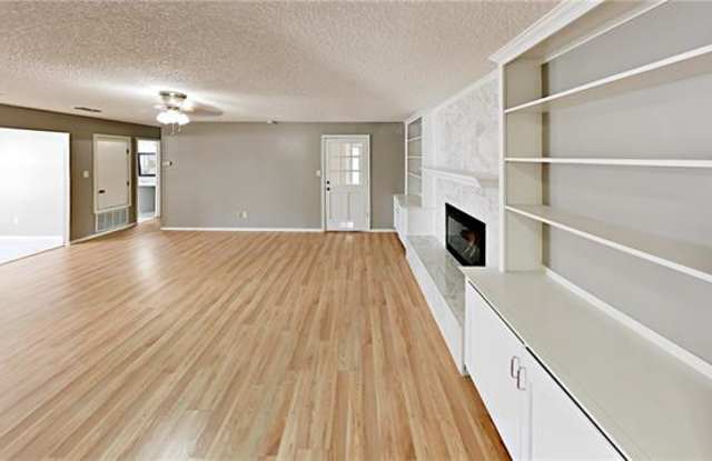3710 Moselle Drive Gallery 4