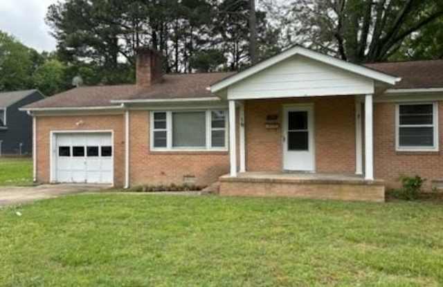 215 Menchville Road Gallery 3