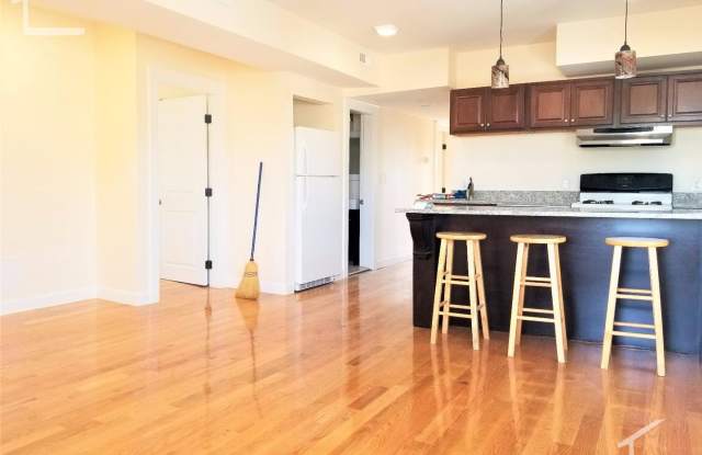 Great price and location for a modern unit in Allston (2 bathrooms!) photos photos