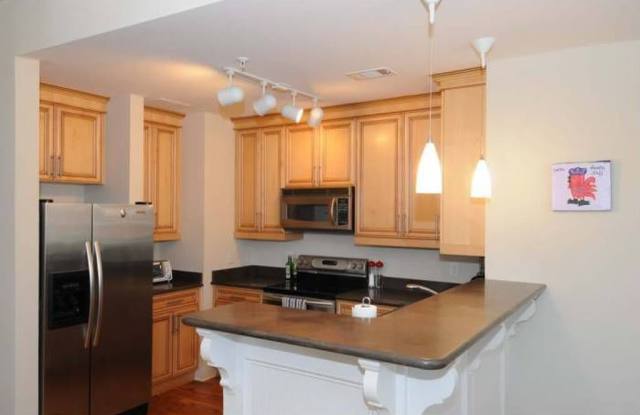 1846 Gordon Manor Northeast - 1 Gallery 4