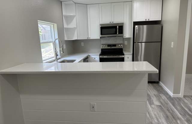 7020 Mango Avenue South photos photos