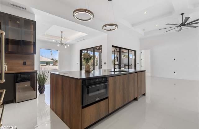 3321 SW 3rd Lane photos photos 3321 SW 3rd Lane photos photos