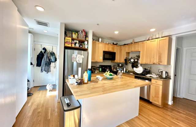 486 Revere St photos photos