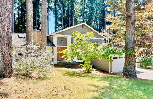 16727 NE 103rd Pl - 16727 Northeast 103rd Place, Redmond, WA 98052