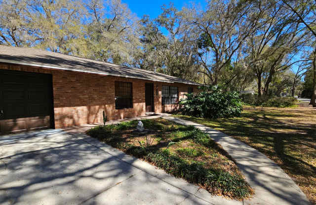 3 bed, 2 bath 1 car garage photos photos