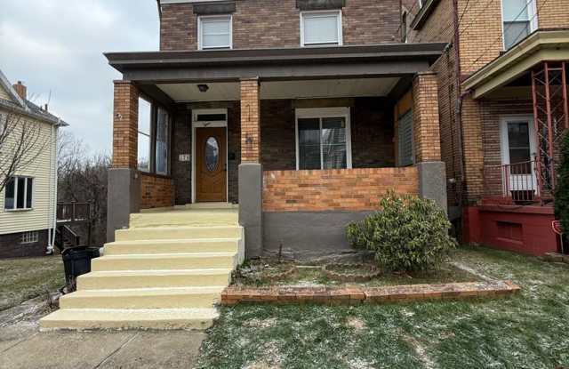 3 Bedrooms 1 bath home for RENT! photos photos