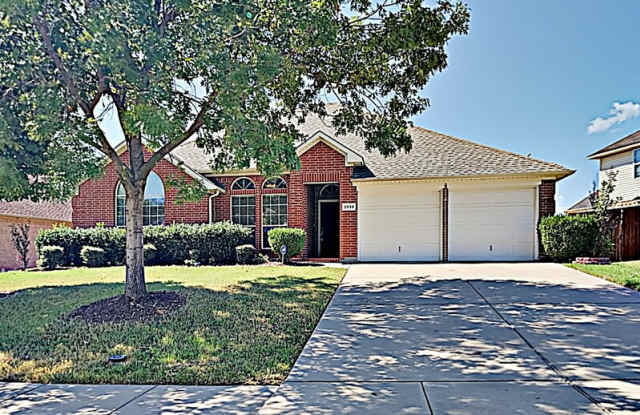 2939 Alyson Way - 2939 Alyson Way, Grand Prairie, TX 75052