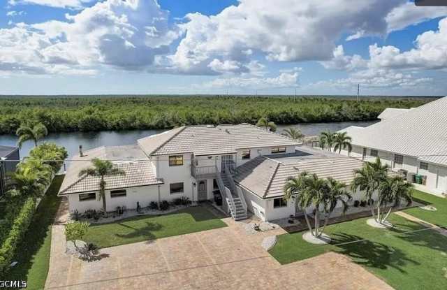 4826 SW 29th Avenue photos photos