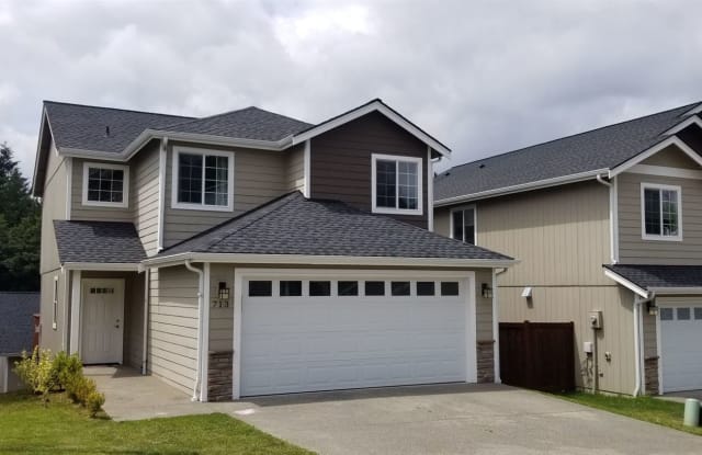713 Courage Ct SE - 713 Courage Court Southeast, Port Orchard, WA 98366