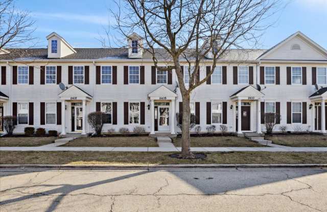 Two Story Townhome with Two Master Suites photos photos