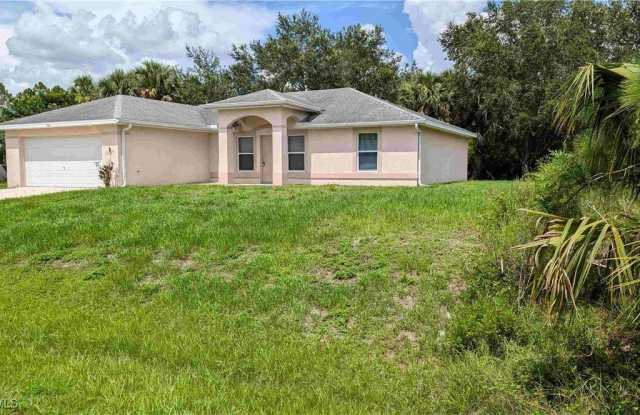 716 Lake Avenue photos photos
