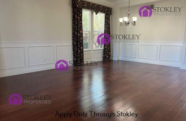 79 Bottlebrush Court Gallery 2