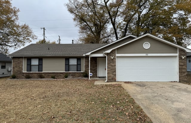 112 Shady Oak Dr - 112 Shady Oak Drive, Sherwood, AR 72120