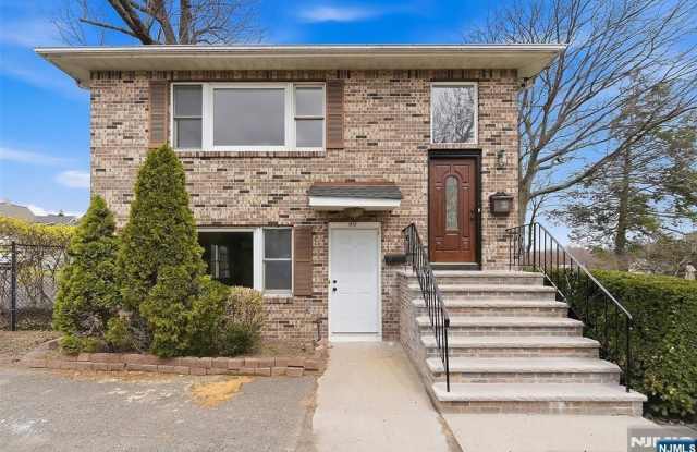 49 E Pleasant Avenue photos photos