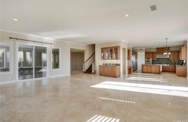 4005 Humboldt Lane Gallery 3