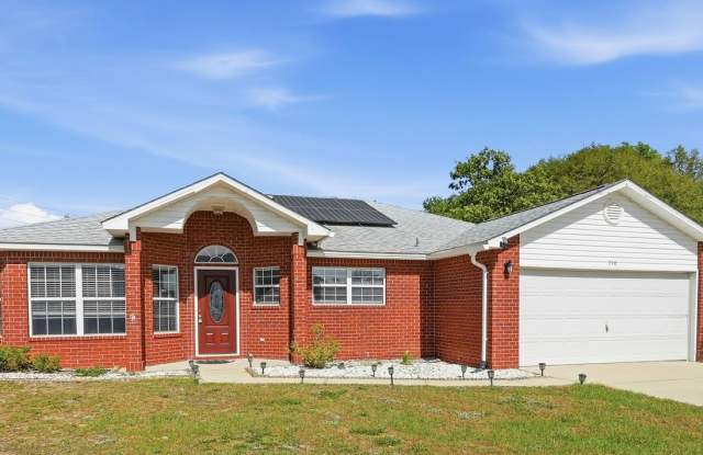 3 Bedroom in Central Crestview! photos photos