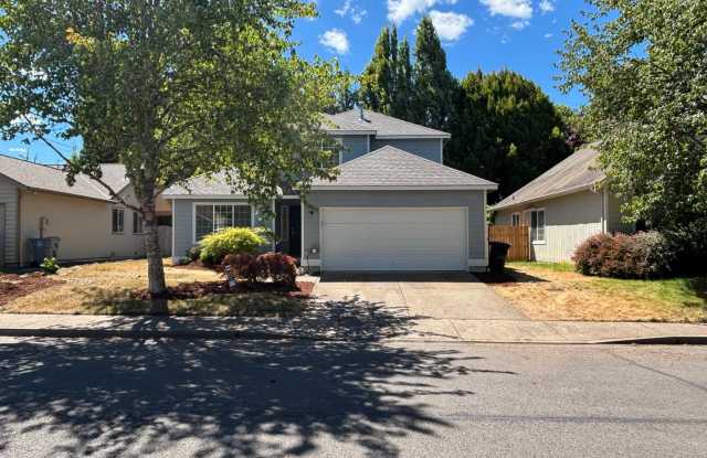 Available Now – Spacious 3 Bedroom, 2.5 Bath Home in a Prime Corvallis Location photos photos