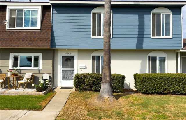 8142 Foxhall photos photos