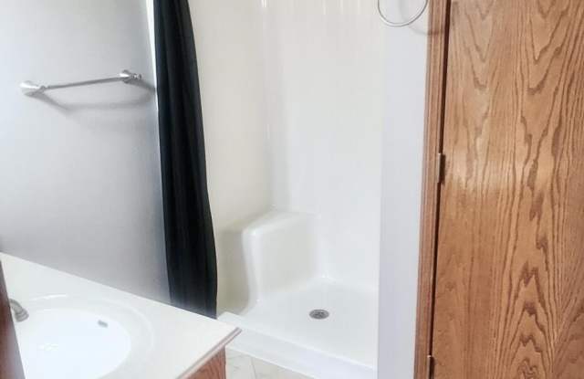 1605 Brewster Lane Gallery 3