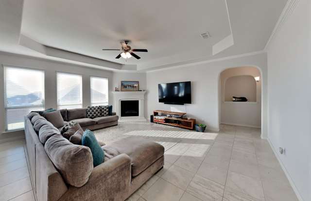 Resort-Style Living in the Award-Winning Morningstar Community! Gallery 3