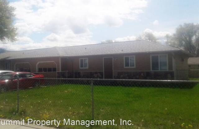 2113 Wyoming Street - 2113 Wyoming Street, Missoula, MT 59801