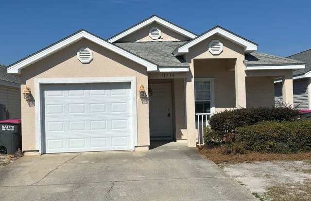 3 Bed 2 Bath located in the Palm Cove Community! photos photos