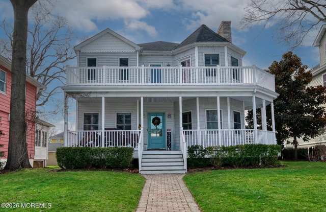 1210 3rd Avenue photos photos