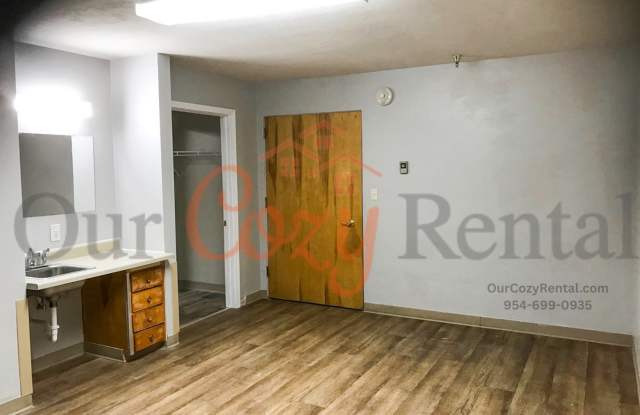 640 Filer Ave W photos photos