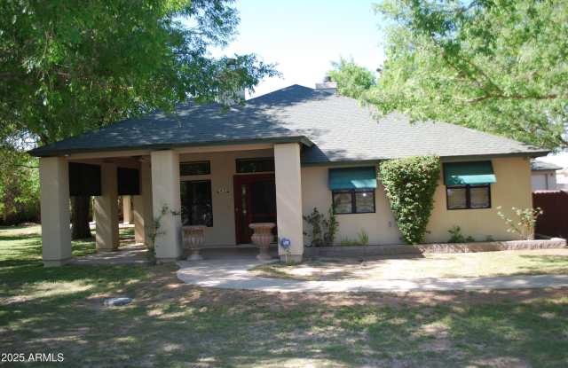 1420 E BRANHAM Lane photos photos