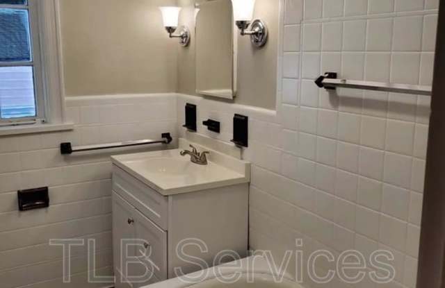 1310 Pittston Avenue - 3 photos photos