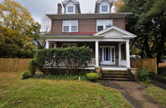 Renovated stately brick home in Forest Hill area on large lot. - 4008 Crutchfield Street, Richmond, VA 23225