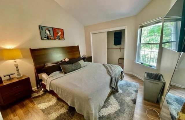 30 Sage Ct - 30 Sage Court, Somerset County, NJ 07921