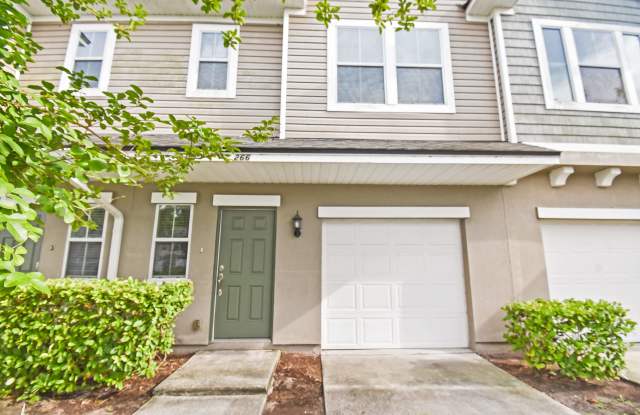 266 Moultrie Village Ln Gallery 4