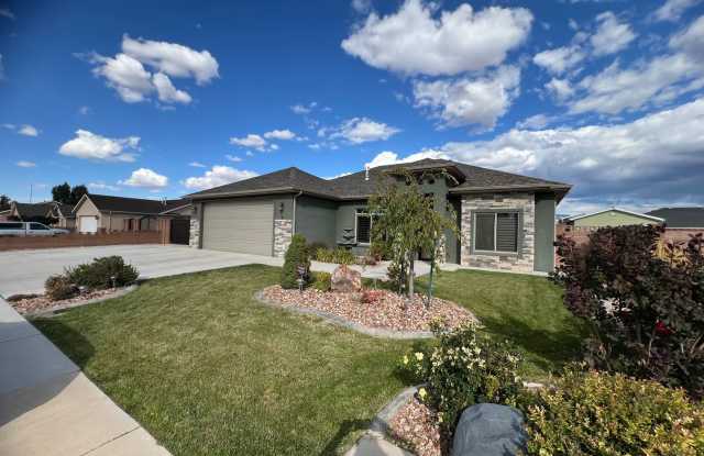 Beautiful Custom Home! - 39 South 4100 West, Cedar City, UT 84720 Beautiful Custom Home! - 39 South 4100 West, Cedar City, UT 84720