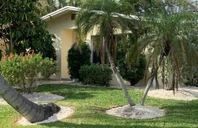 1814 Plover Avenue Gallery 3