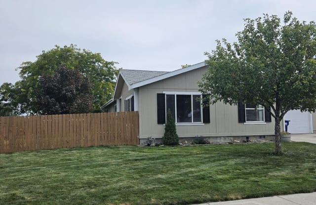 1507 Erin Way Gallery 1