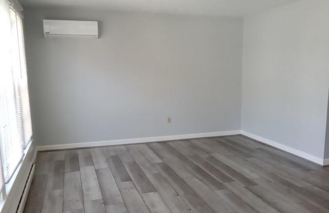 Renovated 1 story house. Gallery 3