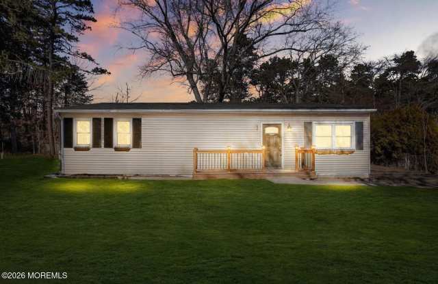 837 Forest Avenue photos photos