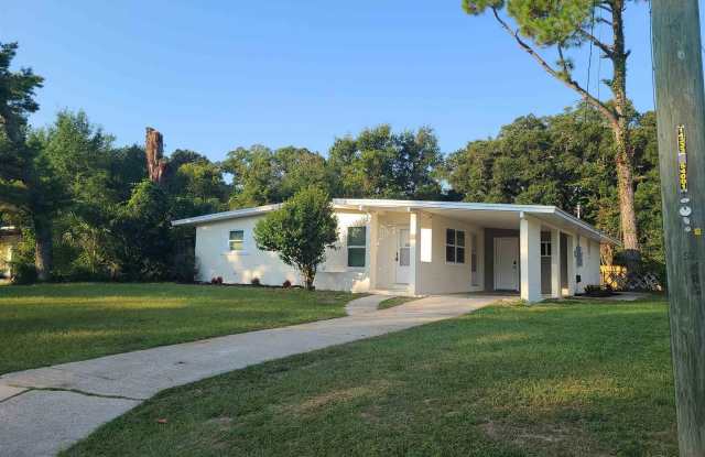 115 Warwick Ave photos photos
